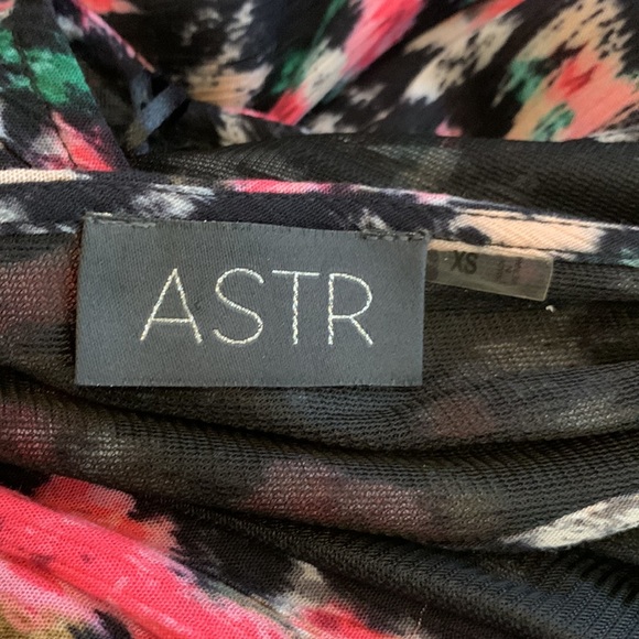 Astr Floral High Low Ruffle Halter Dress Black Size XS WORN ONCE - Picture 7 of 9